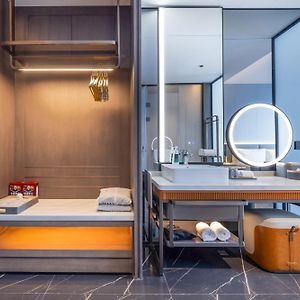 Elegant Queen Room